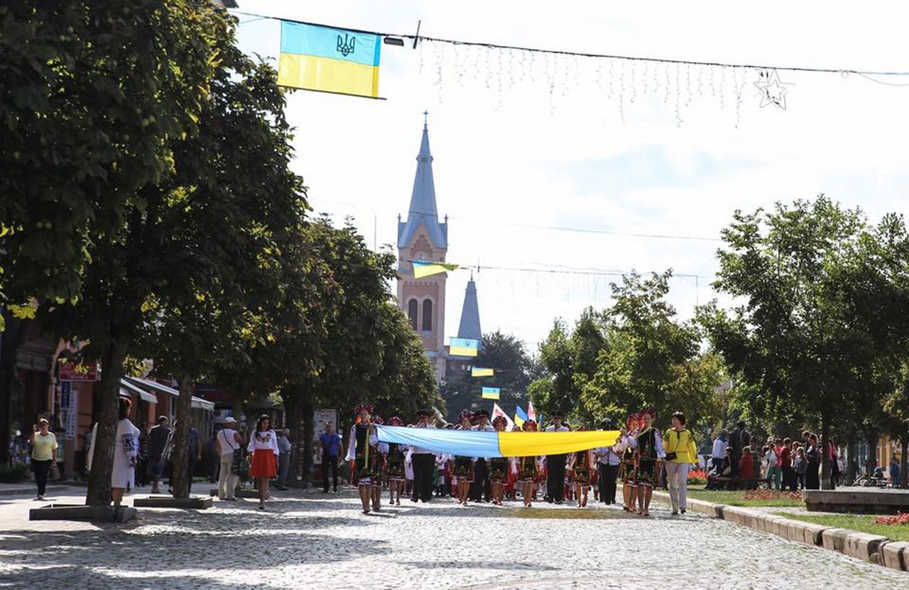 Як у Мукачеві святкуватимуть День незалежності України Як у Мукачеві святкуватимуть День незалежності України