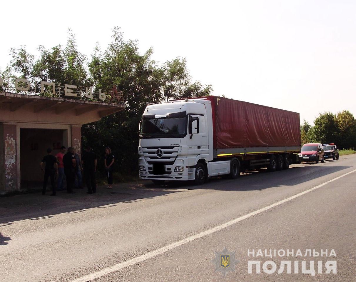 У чоловіка вкрали вантажівку У чоловіка вкрали вантажівку