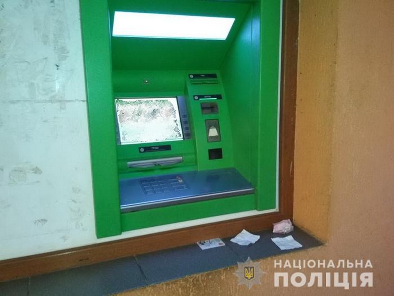 В Іршаві посеред вулиці пограбували чоловіка В Іршаві посеред вулиці пограбували чоловіка
