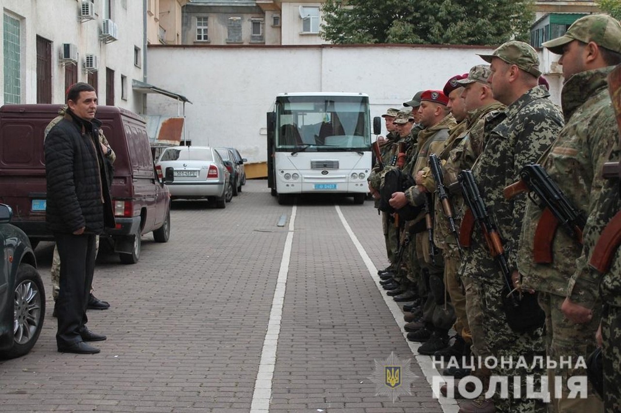 Закарпатські поліцейські вирушили у зону проведення операції об’єднаних сил Закарпатські поліцейські вирушили у зону проведення операції об’єднаних сил