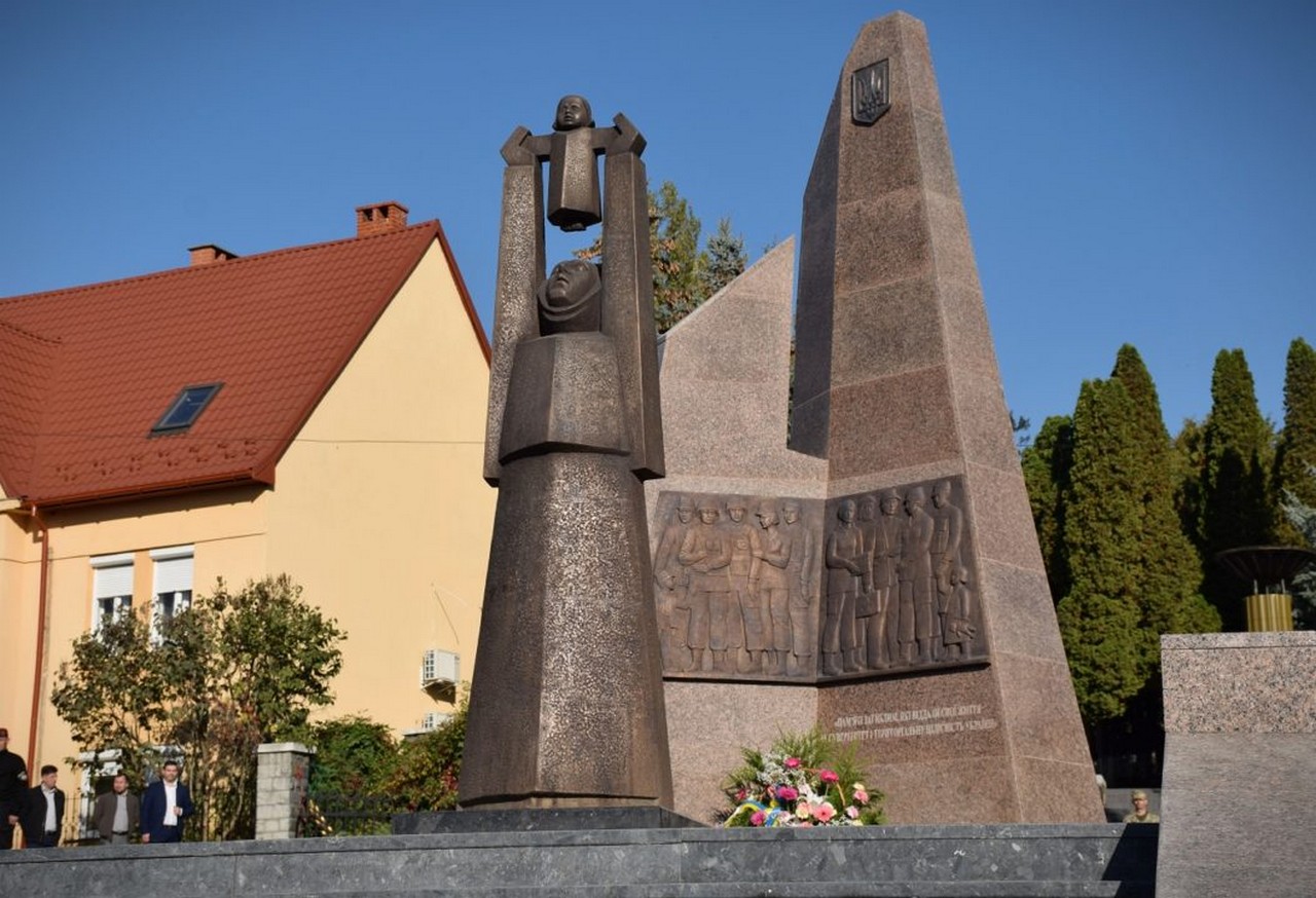 У День всіх святих в Ужгороді урочисто відкриють Меморіал загиблим воїнам АТО