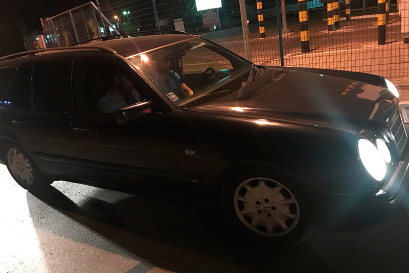 Іноземця, який насмерть збив школярку, через хворобу відпустили з-під варти Іноземця, який насмерть збив 15-річну школярку і втік, через невиліковну хворобу відпустили з-під варти