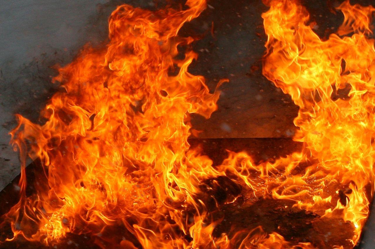 У Мукачеві горів автосервіс 25 жовтня у Мукачеві на вулиці Щепкіна горів автосерві