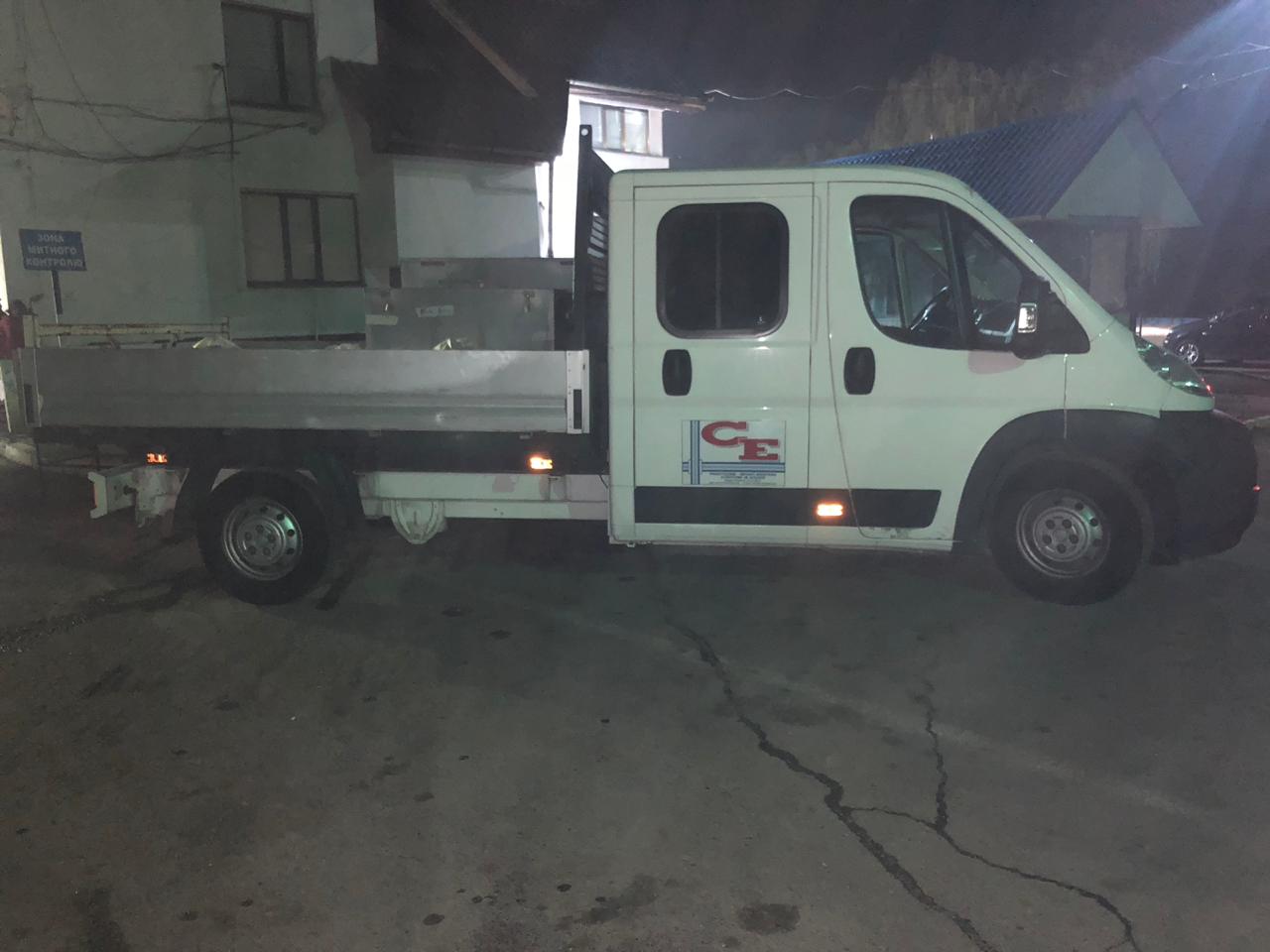 На кордоні виявлено викрадену вантажівку Викрадену в Бельгії вантажівку затримали прикордонники Мукачівського загону на Закарпатті