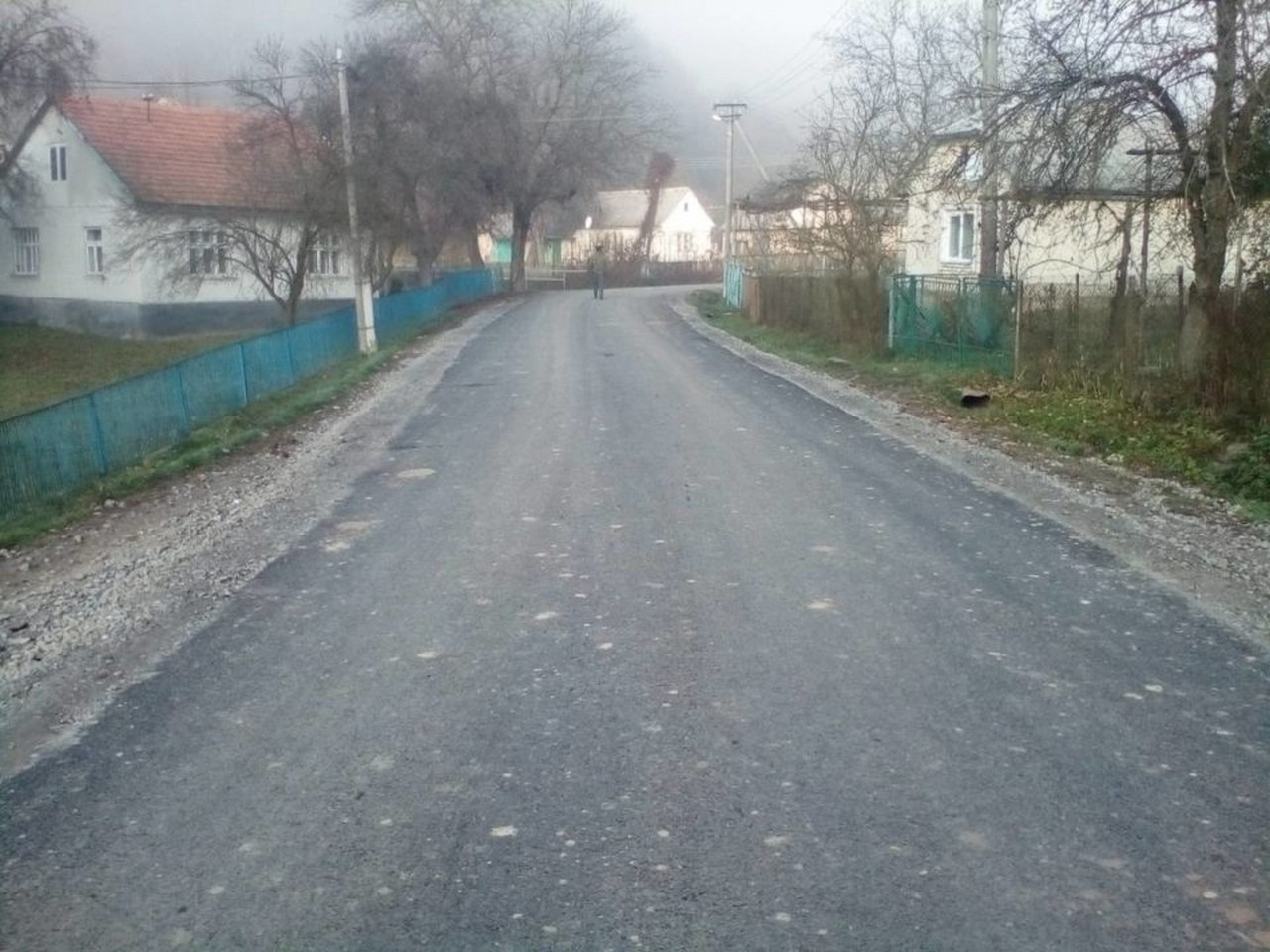 На Перечинщині ремонтували дорогу районного значення На Перечинщині ремонтували дорогу районного значення Перечин-Свалява – Мокра