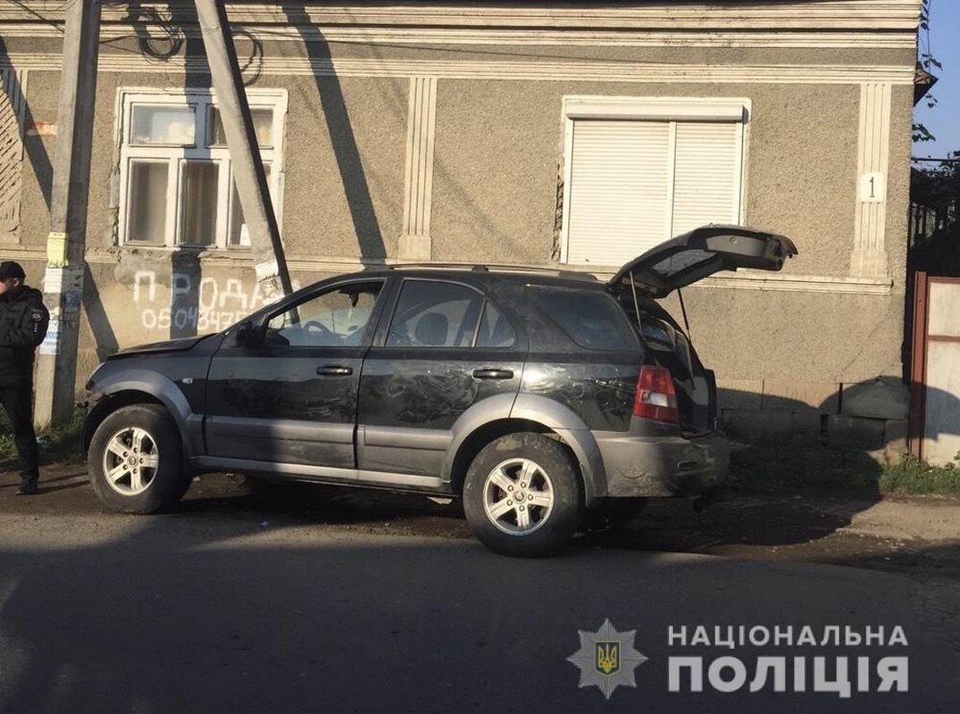 19-річний хлопець "під кайфом" вкрав машину і скоїв аварію 19-річний хлопець під кайфом вкрав машину у жителя Тересви і скоїв аварію на Тячівщині