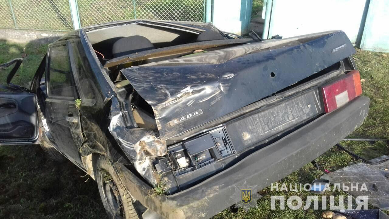 П’яний водій скоїв аварію на чужій машині У селі Дусино, що в Свалявському районі, 38-річний п’яний водій із села Росош, скоїв ДТП на краденій машині