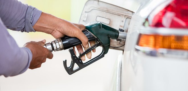 Водіїв потішили приємною новиною Ціни на пальне в Україні знизяться найближчими днями