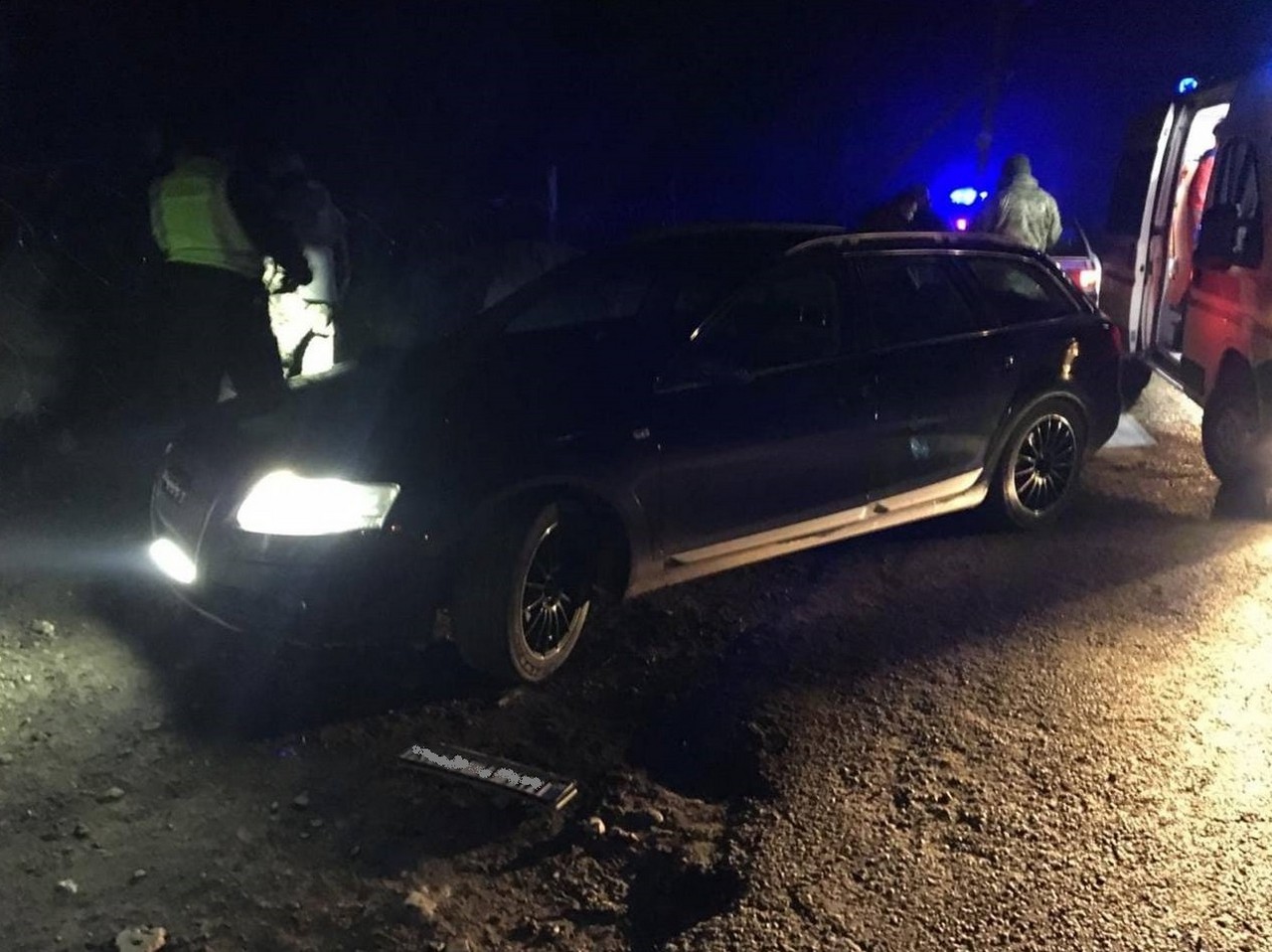 Ввечері сталася аварія: військовий у комі На Закарпатті вчора ввечері, 15 листопада, автомобіль наїхав на прикордонника відділу Ділове