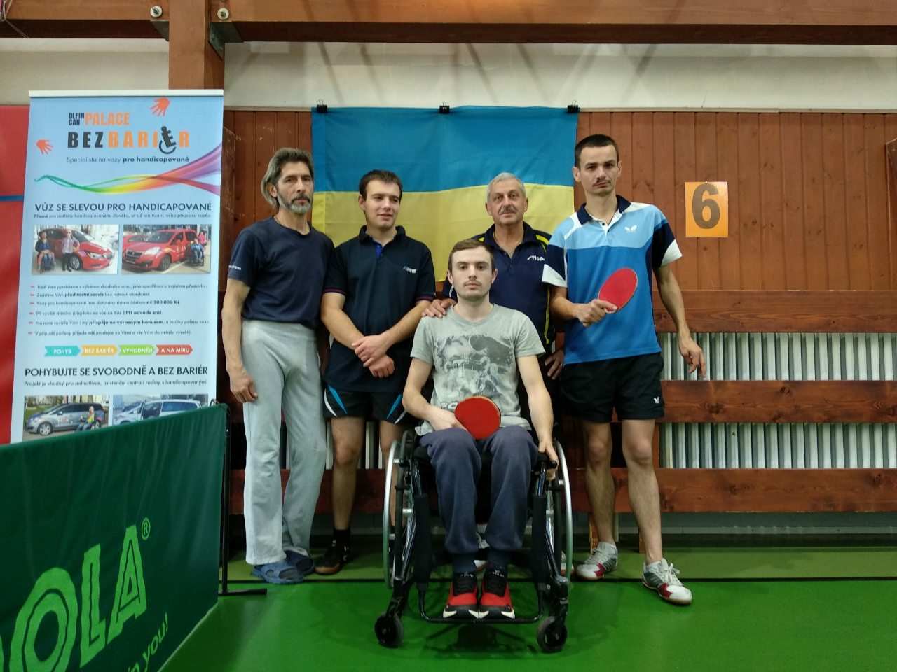 Закарпатські паралімпійці брали участь у міжнародному турнірі з настільного тенісу в Чехії Спортсмени-паралімпійці із Закарпаття взяли участь у міжнародному турнірі з настільного тенісу в Чехії