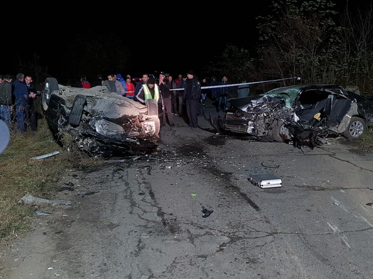Поліція назвала винуватця моторошної ДТП, в якій загинули дві людини Поліція Хустщини розслідує ДТП з двома загиблими жителями села Золотарево