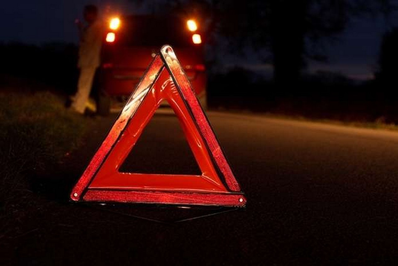 Молода дівчина потрапила в аварію Ввечері, 6 грудня, молода дівчина потрапила в аварію