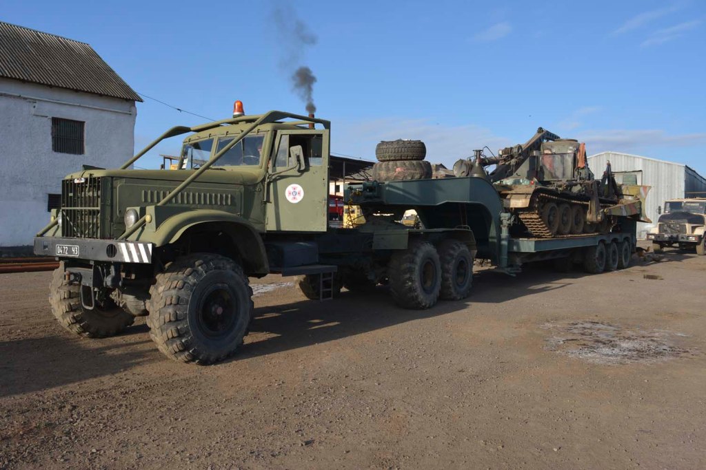 На перевали Воловецького району передислоковано важку інженерну техніку Закарпатські рятувальники готові до можливих ускладнень погодних умов