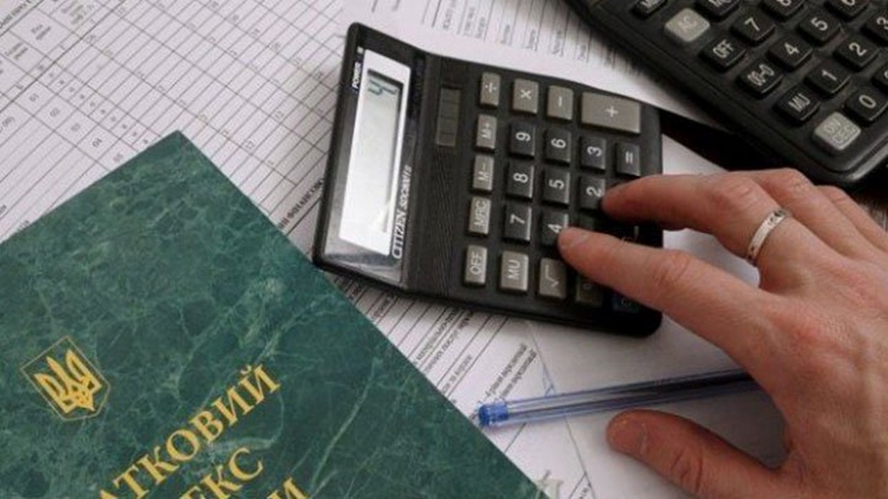 На Закарпатті підприємець потрапив у халепу На Закарпатті підприємець ухилився від сплати понад 2,7 мільйонів гривень податків