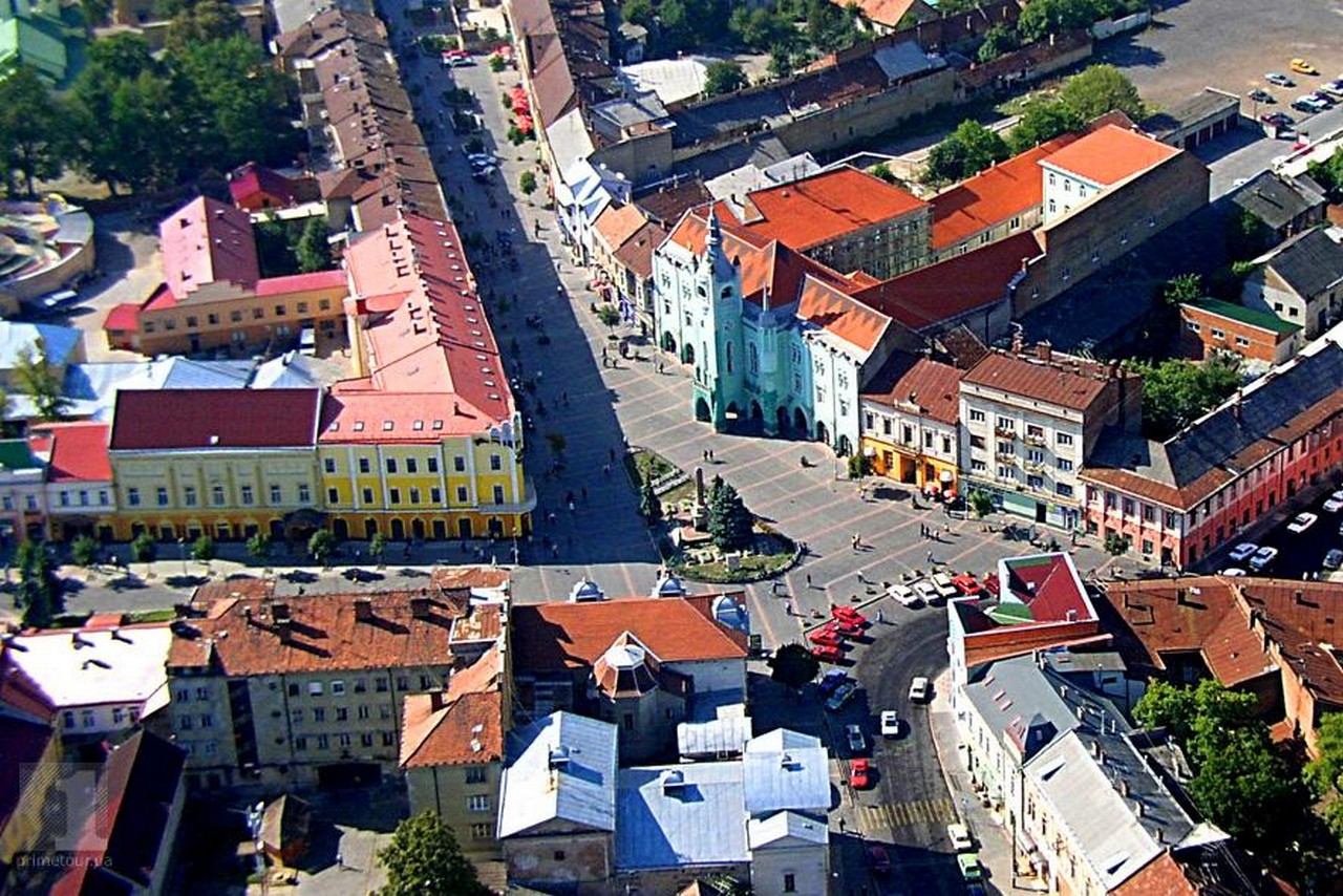 Шахрай відібрав у чоловіка квартиру у центрі Мукачева На Закарпатті шахрай відібрав у чоловіка квартиру у центрі Мукачева