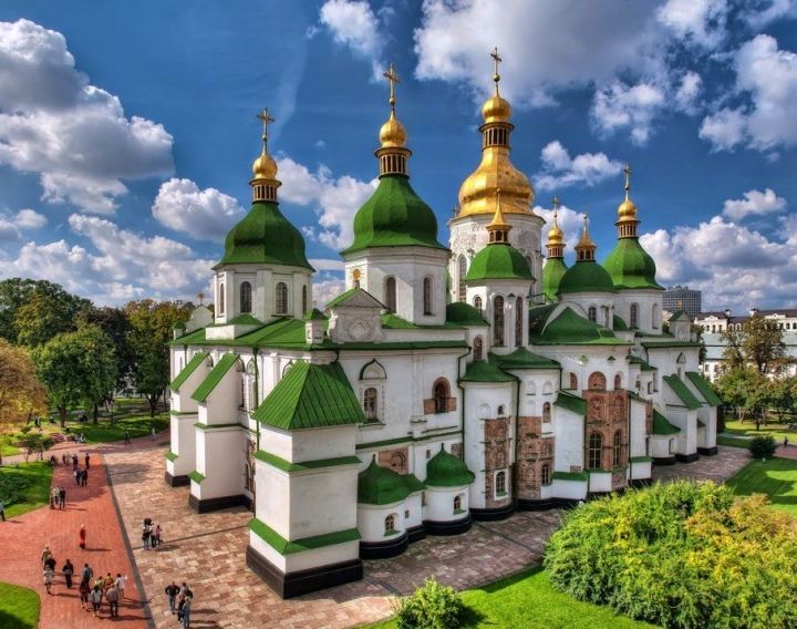 Владики заявили, що на Закарпатті чимало священиків та мирян готові перейти до Православної Церкви України Закарпатські єпископи заявив, що чимало священиків та мирян готові перейти до Православної Церкви України