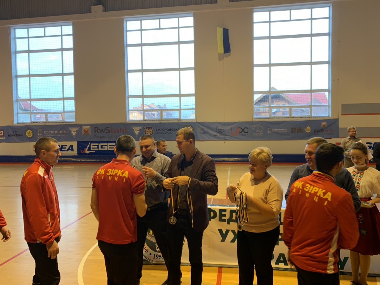 На Ужгородщині підбили підсумки футбольного сезону На Ужгородщині у спортивному комплексі Зінедін підбили підсумки футбольного сезону 2018