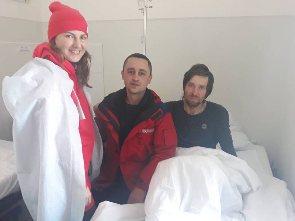 Лижник, який кілька діб блукав горами, розповів, як зумів вижити Лижник із Києва Ігор Грищенко, який кілька діб блукав Карпатами, розповів, як зумів вижити