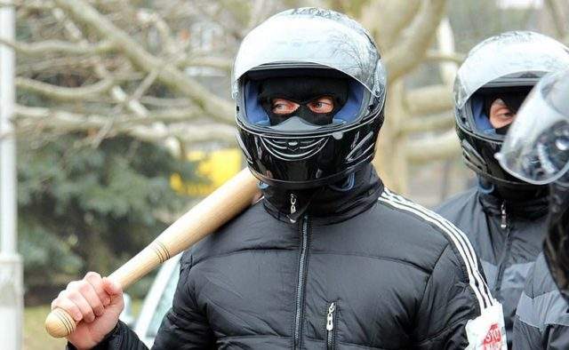 На Закарпатті побили молодого хлопця: юнак був без свідомості У поліції прокоментували жорстоку бійку на Хустщині, у якій постраждав молодий юнак