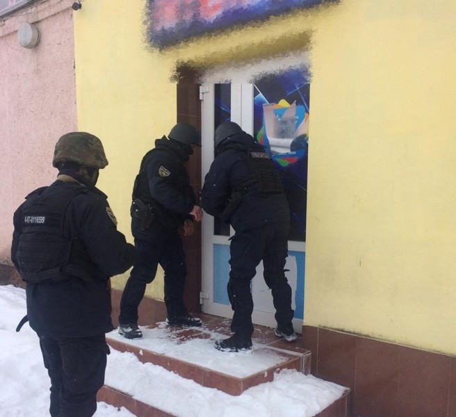 Гральний бізнес на Закарпатті: поліція провела обшук Гральний бізнес у Воловці: поліція провела обшук