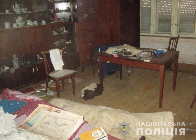 Ревнивого чоловіка, який убив дружину, взяли під варту без можливості внесення застави Ревнивого чоловіка, який у Великих Лучках убив дружину, взяли під варту без можливості внесення застави