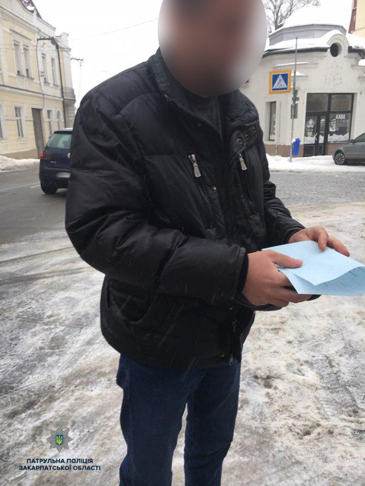 В Ужгороді патрульні зупинили п’яного таксиста В Ужгороді патрульні зупинили п’яного таксиста