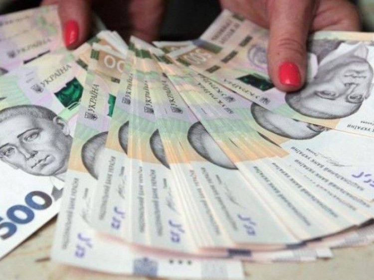 За минулий рік закарпатці сплатили понад 270 мільйонів військового збору За 2018 рік закарпатці сплатили понад 270 мільйонів військового збору для реформування української армії