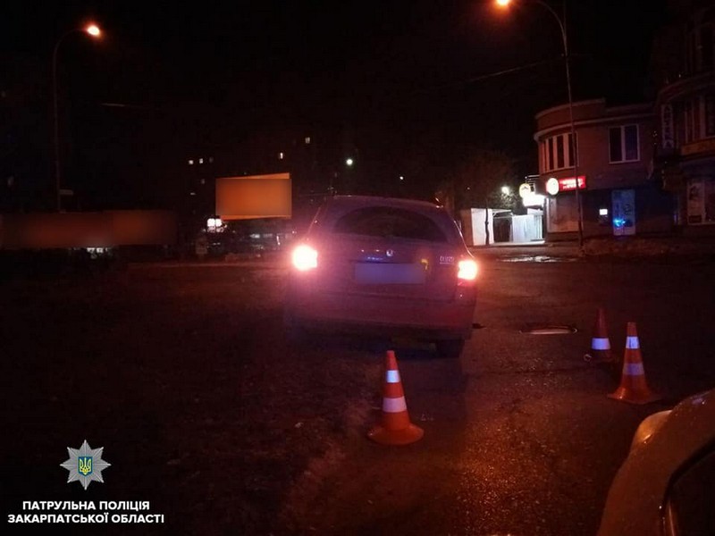 П’яна жінка скоїла ДТП П’яна жінка скоїла ДТП в Ужгороді на вулиці Берчені