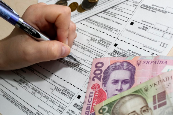 У кого забиратимуть субсидію: коротке роз’яснення В Україні людей позбавлятимуть субсидії, якщо вони мають борги