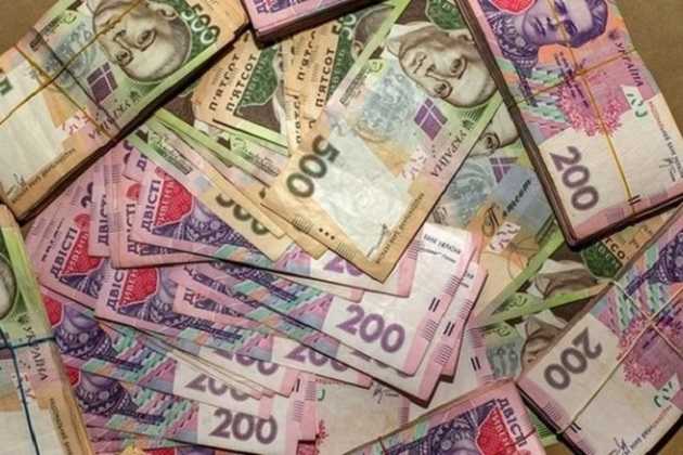 За місяць Закарпатська митниця суттєво поповнила бюджет За місяць Закарпатська митниця ДФС суттєво поповнила бюджет України