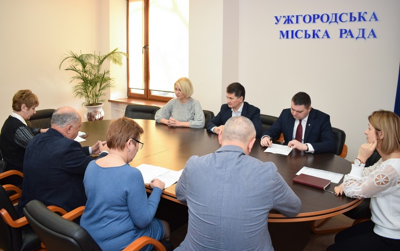 Із понеділка в школах Ужгорода відновлюється навчання Із понеділка, 18 лютого, в школах Ужгорода відновлюється навчання