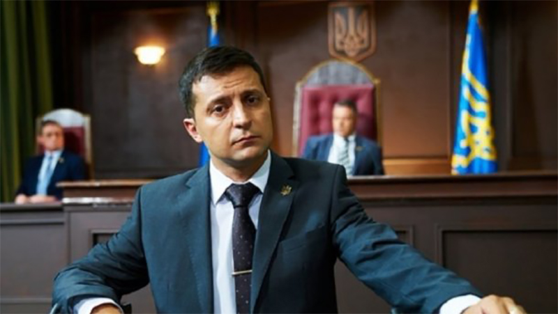 В Україні намагаються заборонити показ серіалу "Слуга народу 3" із Володимиром Зеленським у головній ролі В Україні намагаються заборонити показ серіалу "Слуга народу 3" із Володимиром Зеленським у ролі президента