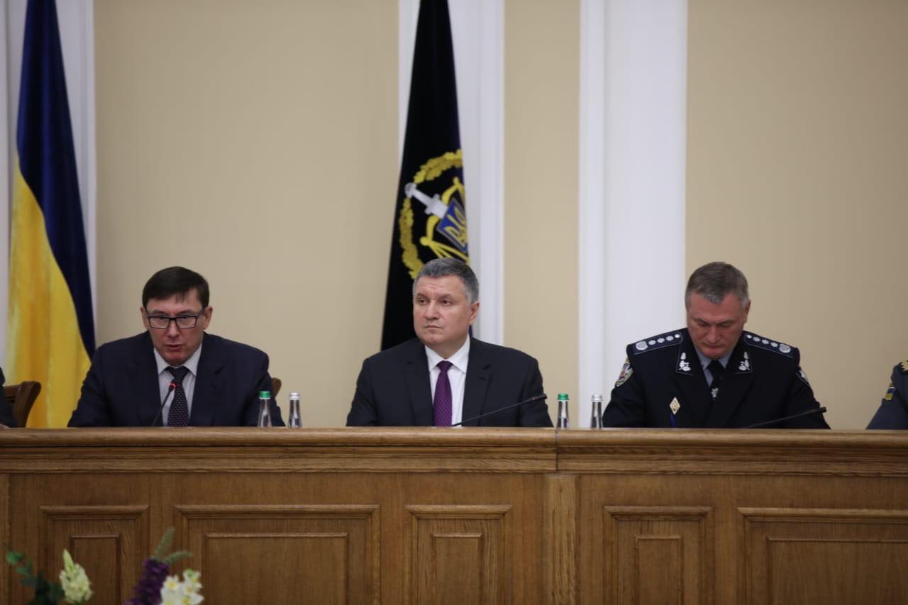 Вісім кандидатів у президенти попросили охорону у Нацполіції Вісім кандидатів у президенти України попросили охорону у Нацполіції