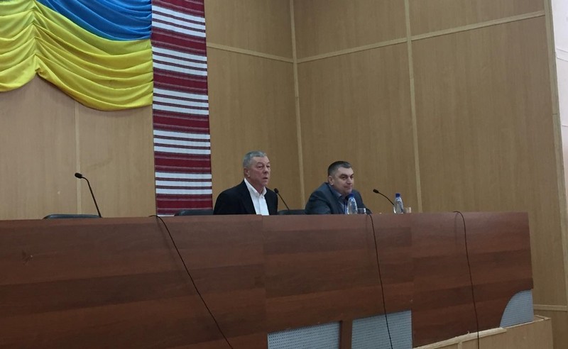 Що коїться у Мукачеві: депутати районної ради звернулися у прокуратуру і поліцію Скандал у Мукачеві: депутати Мукачівської районної ради звернулися у прокуратуру і поліцію