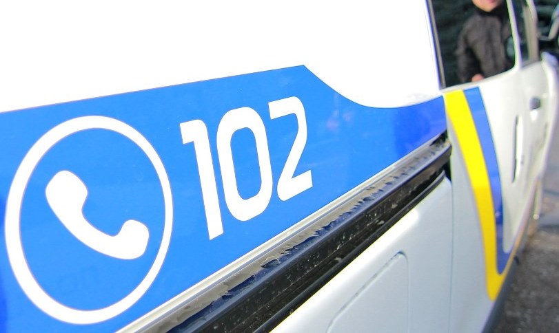 На Закарпатті тимчасово не працює лінія "102": куди тепер дзвонити, щоб викликати поліцію лінія 102 тимчасово не працює