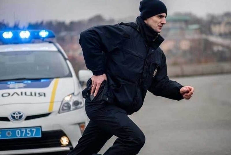 П’яний закарпатець намагався втекти від поліцейських П’яний закарпатець намагався втекти від поліцейських у Чопі