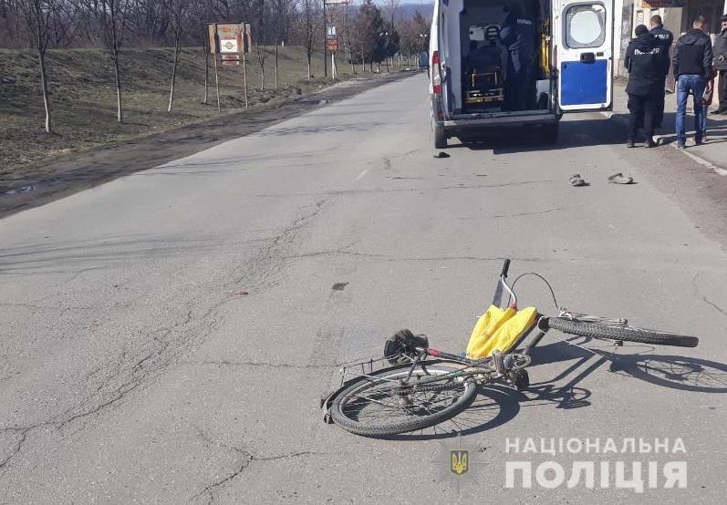 На Рахівщині у жахливій ДТП загинула людина На Рахівщині у жахливій ДТП загинув велосипедист