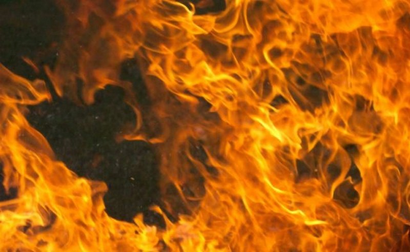 На Ужгородщині ввечері загорівся будинок У селі Розівка, що біля Ужгорода, ввечері загорівся будинок