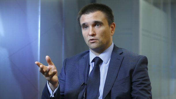 Павло Клімкін заявив про необхідність збільшення перехідного періоду освітнього закону для нацменшин Закарпаття Павло Клімкін заявив про необхідність збільшення перехідного періоду освітнього закону для нацменшин Закарпаття