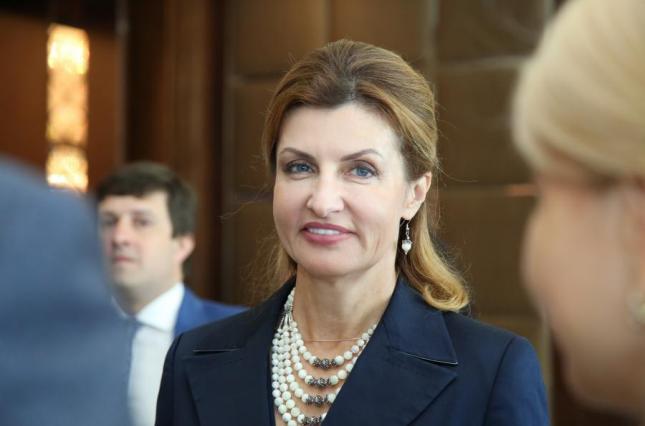 Завтра у Мукачево приїде дружина Президента України Марина Порошенко 15 березня на Закарпаття приїде дружина Президента України Марина Порошенко. Вона відвідає Мукачево і Сваляву