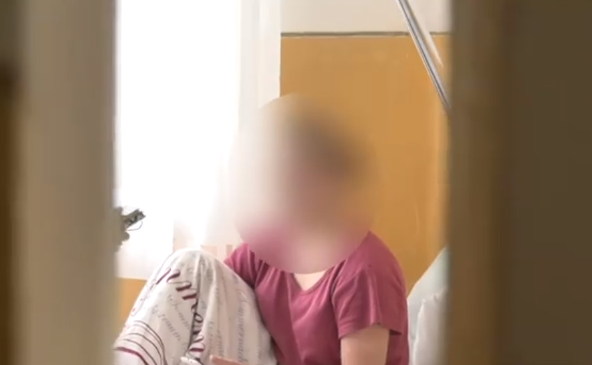 Скандал на Закарпатті: дві школярки на цвинтарі побили дев’ятикласницю Дві восьмикласниці у Виноградові побили дев’ятикласницю