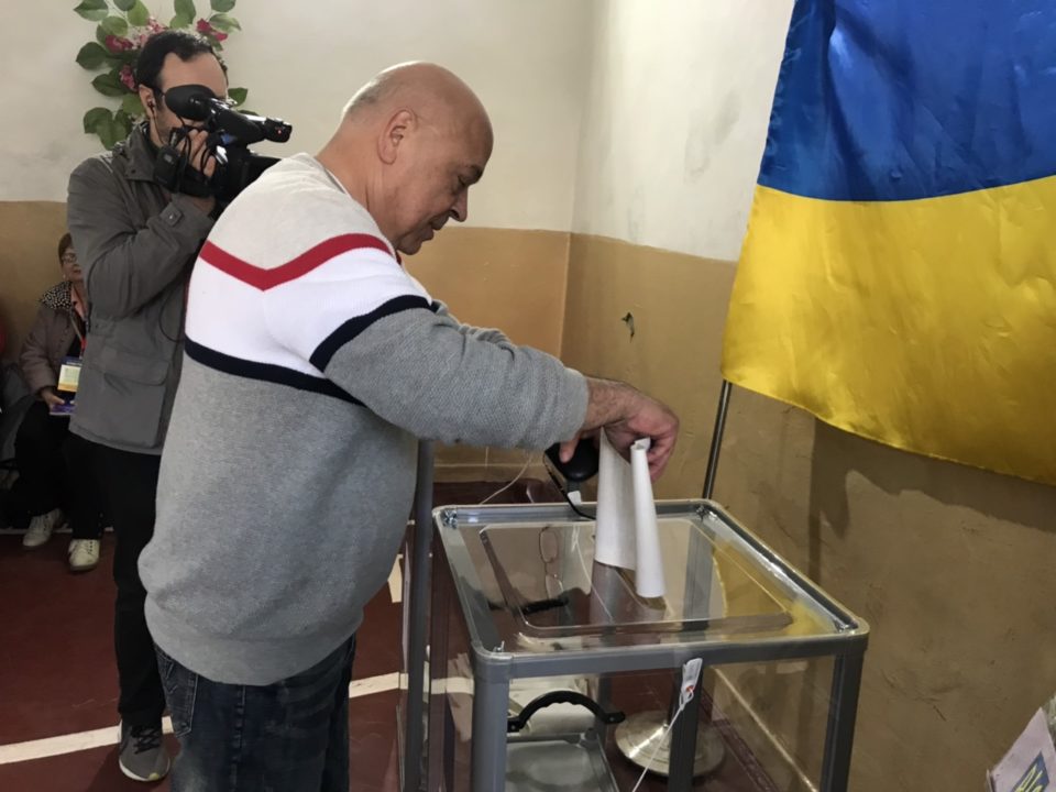 Москаль прийшов на вибори і зробив неочікувану заяву Москаль: "Українцям варто було зробити два дні тиші, щоб вони трішки відійшли від політичних баталій і зробили обдуманий вибір…"