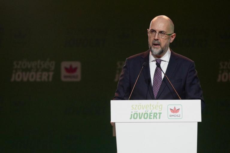 Лідер Союзу угорців Румунії звинуватив посла України у брехні Лідер Союзу угорців Румунії звинуватив посла України у брехні