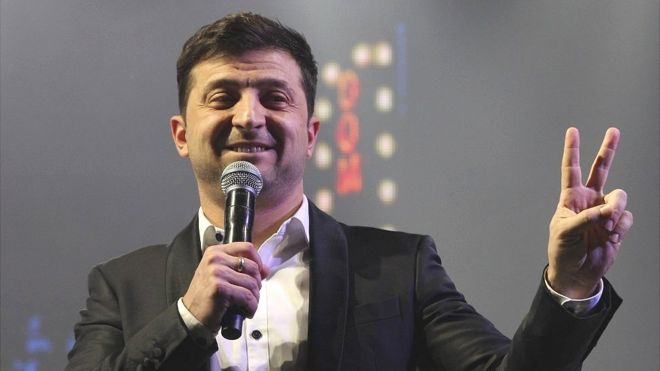 Зеленський записав нове відеозвернення до своїх прихильників Відеозвернення Володимира Зеленського до його прихильників