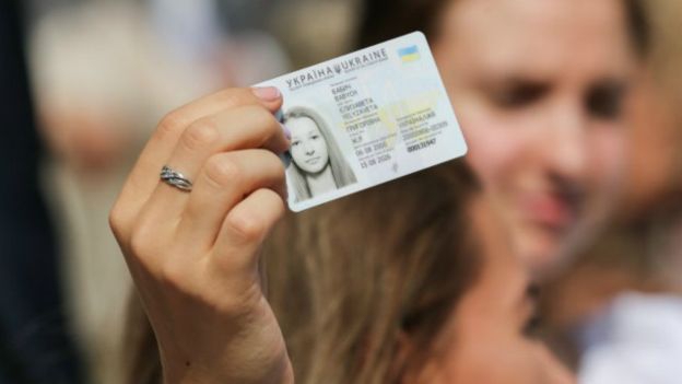 Міграційна служба видаватиме ID-картки і у день виборів Населення може забрати свої ID-картки і у день виборів, 21 квітня