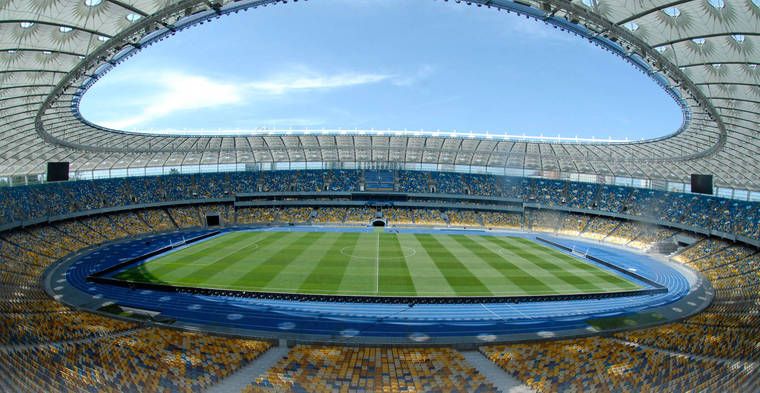 Стало відомо, скільки коштуватимуть дебати на НСК "Олімпійський" Стало відомо, скільки коштуватимуть президентські дебати 19 квітня на НСК "Олімпійський"