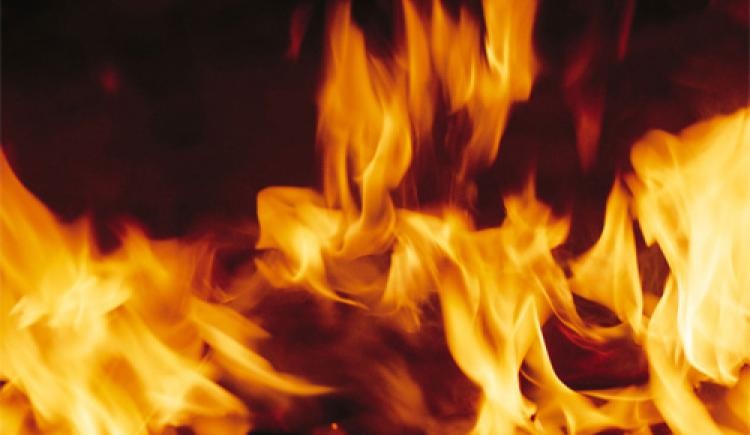 10 вогнеборців гасили пожежу в Мукачеві 10 вогнеборців гасили вчора пожежу в Мукачеві на вулиці Філатова