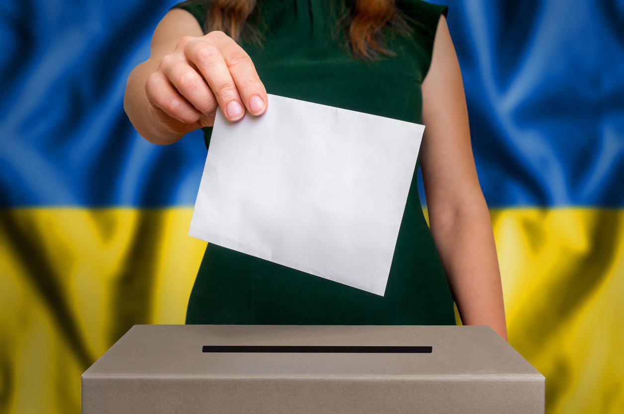 Голосування на окрузі із центром у Тячеві розпочалось вчасно і без порушень На 72 виборчому окрузі всі 104 дільниці розпочали свою роботу вчасно