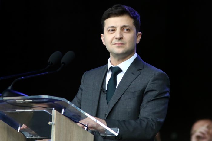 Прем’єр-міністр Угорщини написав листа Зеленському Прем’єр-міністр Угорщини Віктор Орбан написав листа Володимиру Зеленському