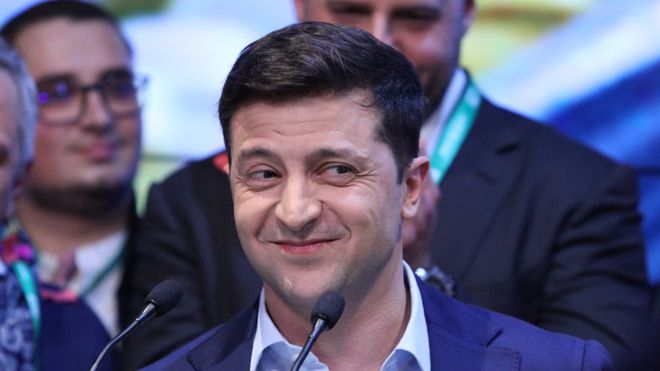 ЦВК опрацювала 100% електронних протоколів. Переміг Зеленський ЦВК опрацювала 100% електронних протоколів. Переміг Володимир Зеленський